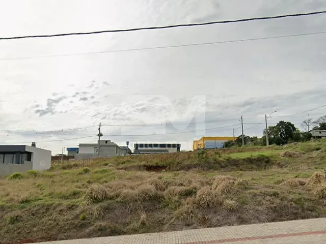 Terreno com 377m², à venda, no bairro Industrial em Chapecó