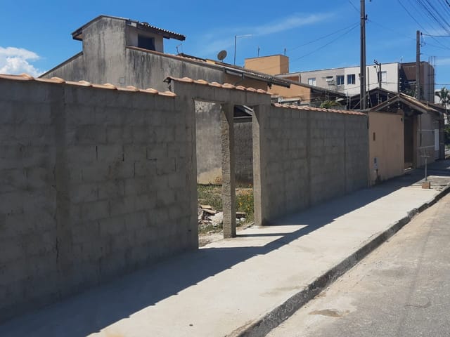 Terreno com 200m², à venda, no bairro Residencial Parque das Palmeiras em Pindamonhangaba