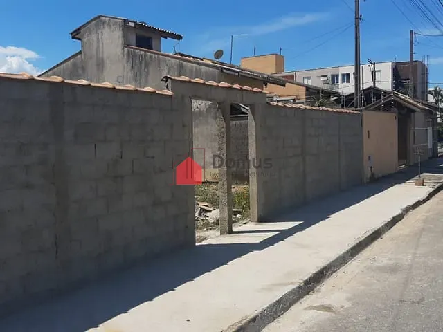 Terreno com 200m², à venda, no bairro Residencial Parque das Palmeiras em Pindamonhangaba