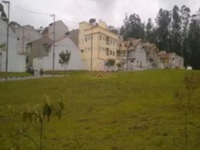 Terreno à venda, no bairro Parque São Vicente em Mauá