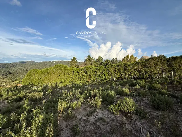 Terreno com 1300m², à venda, no bairro Pôr do Sol em Campos do Jordão