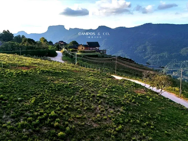 Terreno com 1930m², à venda, no bairro Pôr do Sol em Campos do Jordão