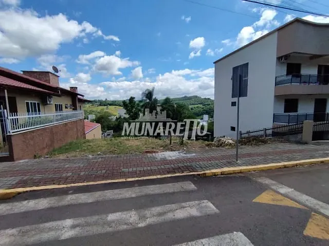 Terreno com 344m², à venda, no bairro Centro em Piratuba