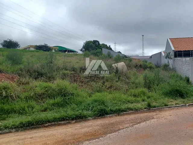 Terreno com 308m², à venda, no bairro Cará-cará em Ponta Grossa