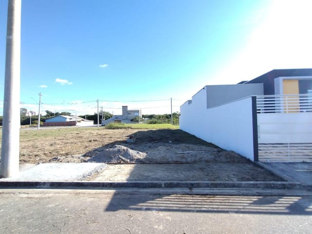 Terreno com 176m², à venda, no bairro Centro em Pindamonhangaba