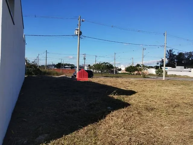 Terreno com 176m², à venda, no bairro Centro em Pindamonhangaba