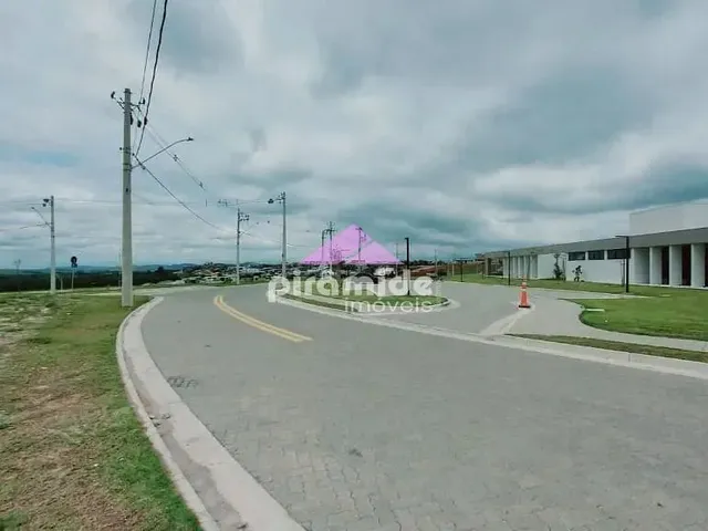 Terreno com 347m², à venda, no bairro Urbanova em São José Dos Campos