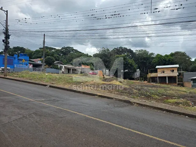 Terreno com 413m², à venda, no bairro Quedas do Palmital em Chapecó