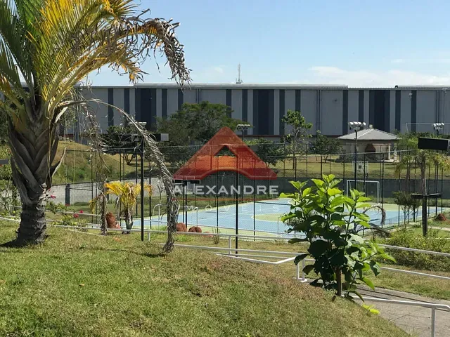 Terreno com 360m², à venda, no bairro Vila São João em Caçapava