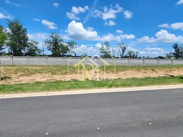 Terreno com 300m², à venda, no bairro Alphaville Nova Esplanada em Votorantim