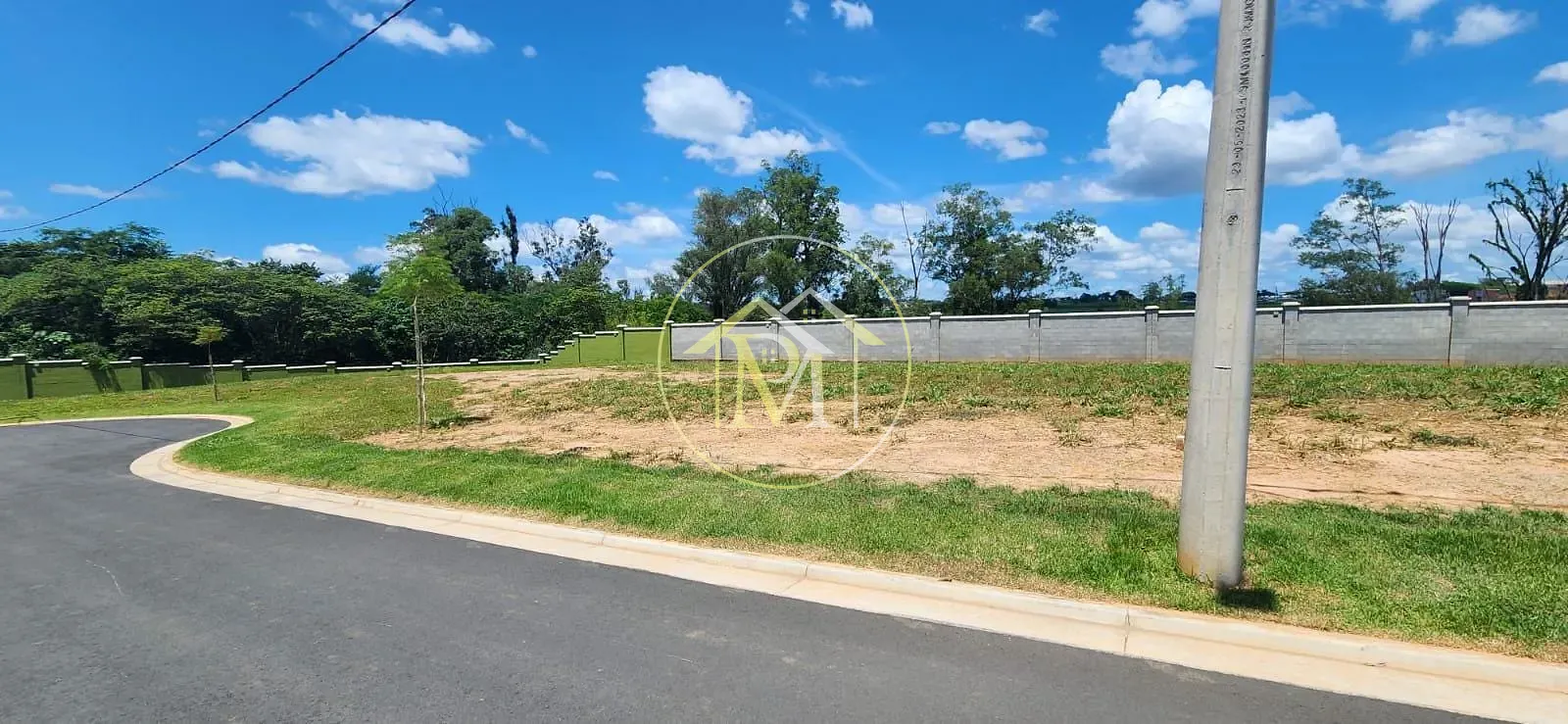Terreno, 300 m² - Foto 1