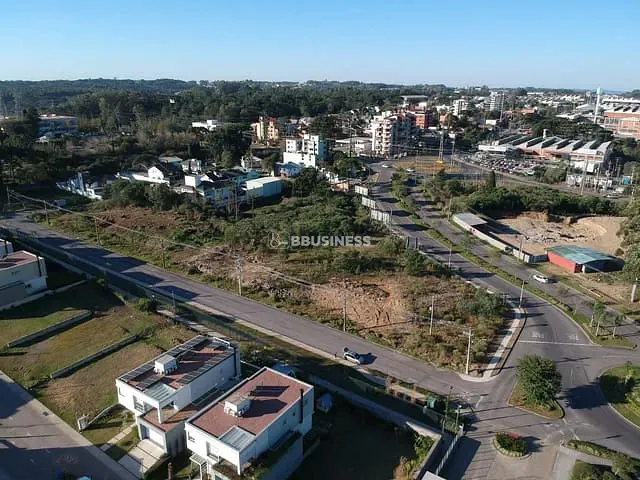 Terreno com 542m², à venda, no bairro Interlagos em Caxias do Sul