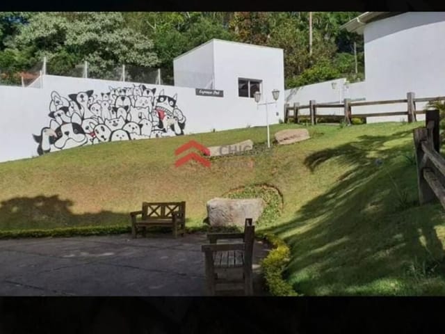 Terreno com 214m², à venda, no bairro Água Espraiada (Caucaia do Alto) em Cotia