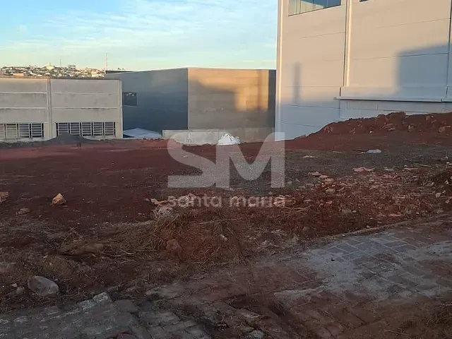 Terreno com 601m², à venda, no bairro Lajeado em Chapecó