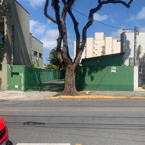 Terreno com 345m², à venda, no bairro Centro em Pindamonhangaba