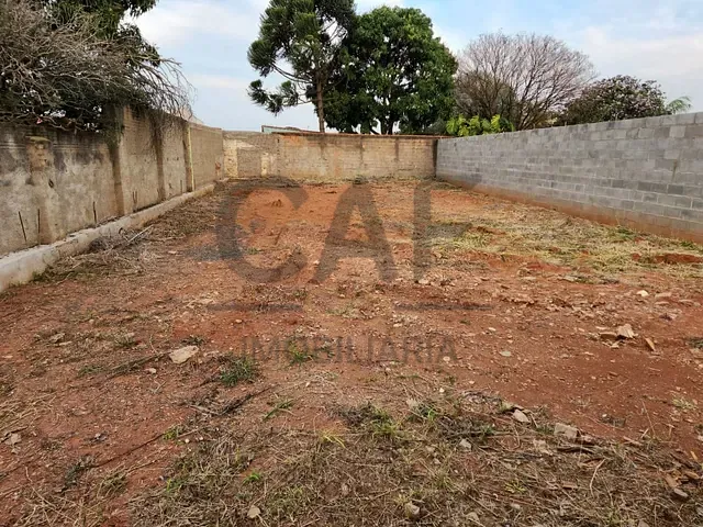 Terreno com 400m², à venda, no bairro Centro em Artur Nogueira