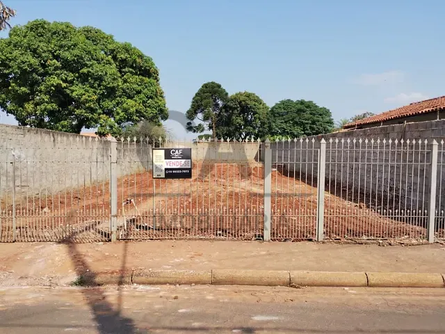 Terreno com 400m², à venda, no bairro Centro em Artur Nogueira