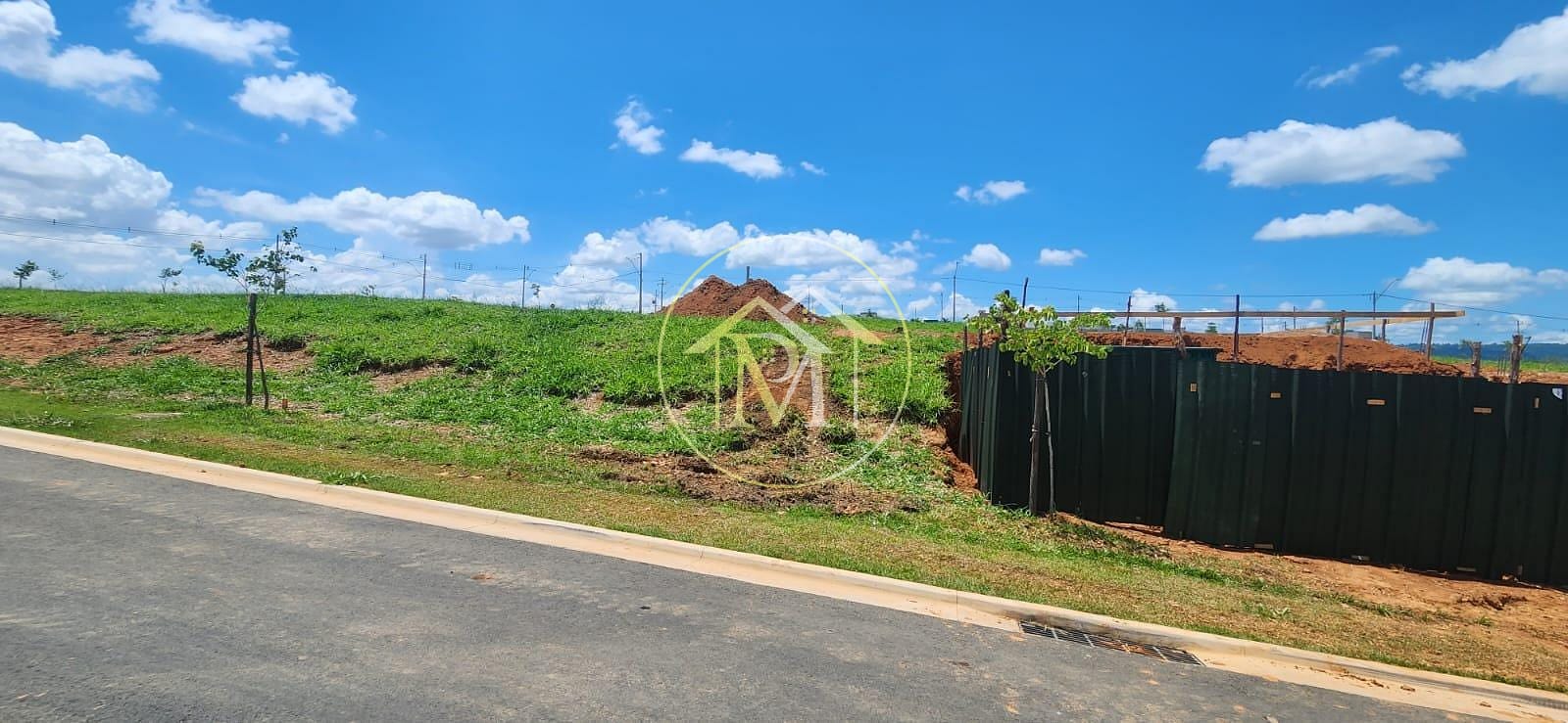 Terreno, 300 m² - Foto 1