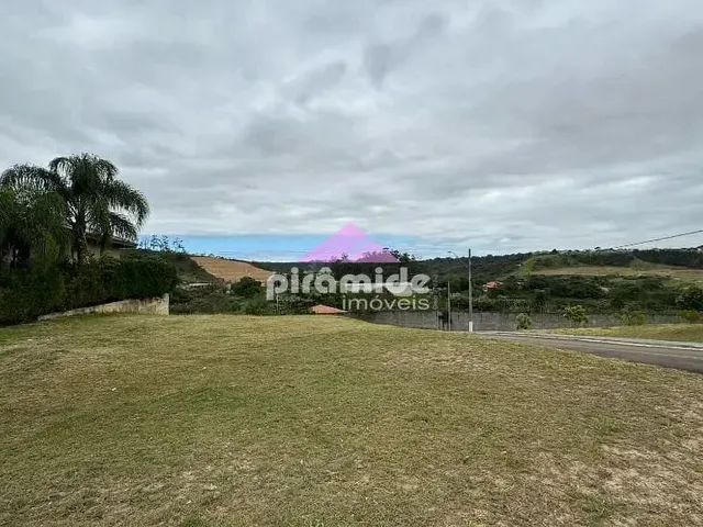 Terreno com 806m², à venda, no bairro Jardim Torrao de Ouro em São José Dos Campos