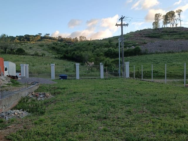 Terreno com 1100m², à venda, no bairro Monte Bérico em Caxias do Sul