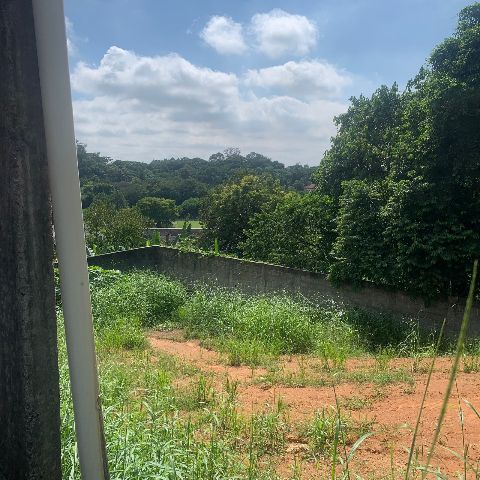 Terreno com 438m², à venda, no bairro Parque São Domingos em Pindamonhangaba