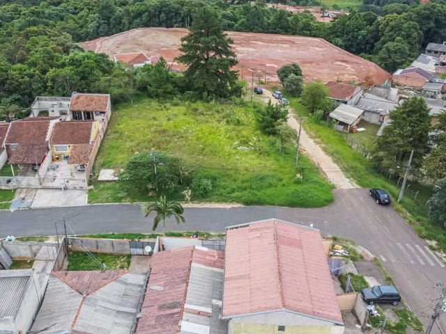 Terreno à venda, no bairro Jardim Giannini em Almirante Tamandaré