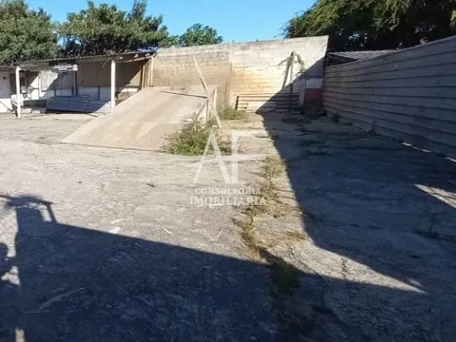Terreno com 133m², à venda, no bairro Parque São Luís em Taubaté