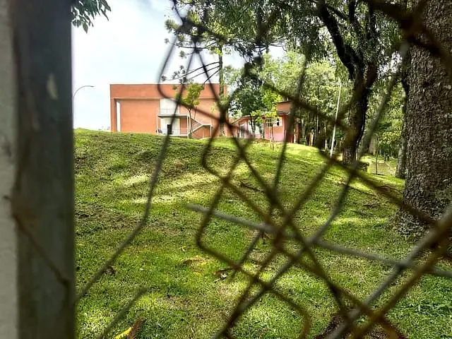 Terreno com 334m², à venda, no bairro Petrópolis em Caxias do Sul