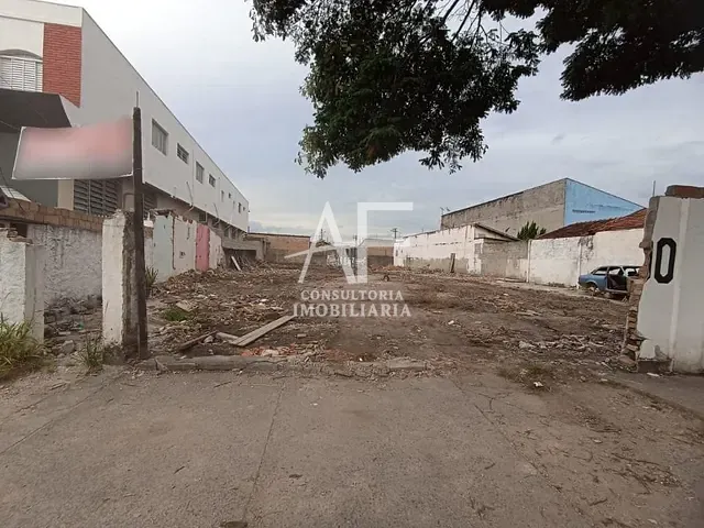 Terreno com 1000m², à venda, no bairro Vila Aparecida em Taubaté