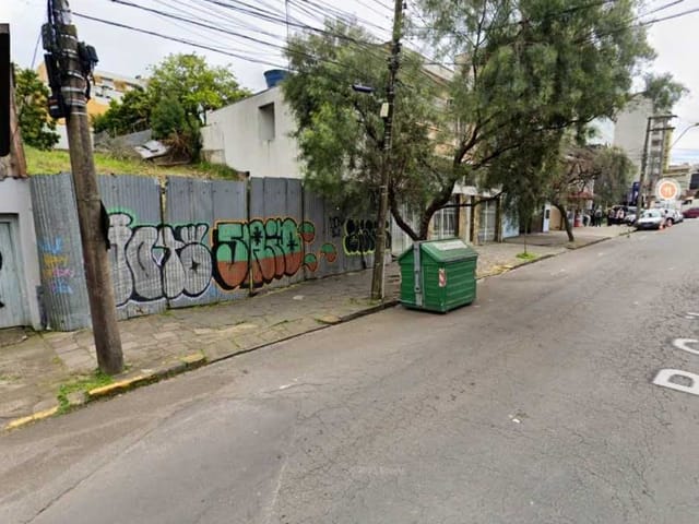 Terreno com 402m², à venda, no bairro Exposição em Caxias do Sul
