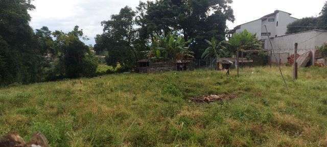Terreno com 400m², à venda, no bairro Alto do Cardoso em Pindamonhangaba