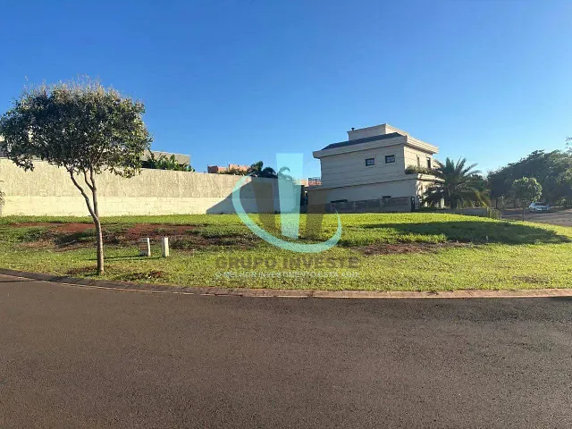 Terreno com 744m², à venda, no bairro Residencial e Comercial Quinta das Laranjeiras em Araraquara
