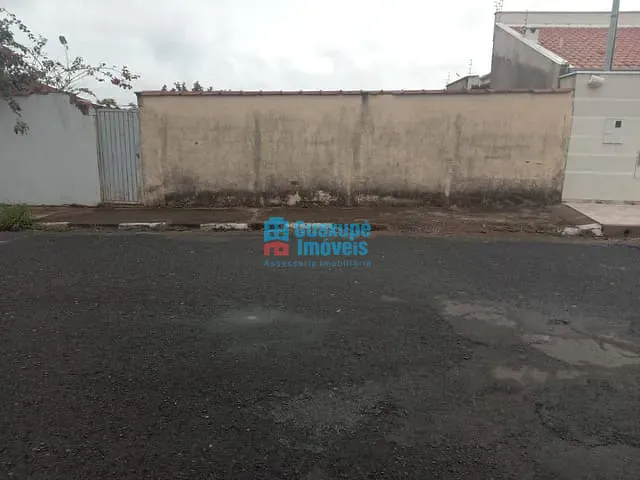 Terreno com 250m², à venda, no bairro Jardim Planalto em Guaxupé