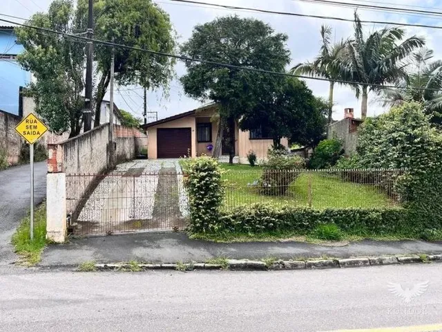 Terreno à venda, no bairro Santo Inácio em Curitiba