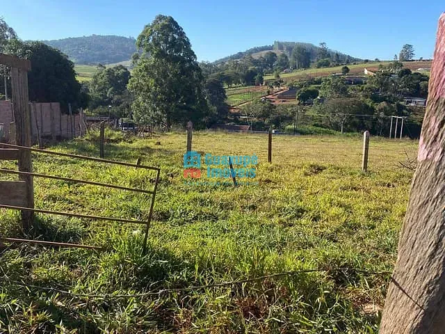 Terreno com 7000m², à venda, no bairro CALA BOCA em Guaxupé