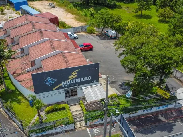 Terreno à venda, no bairro Santa Felicidade em Curitiba