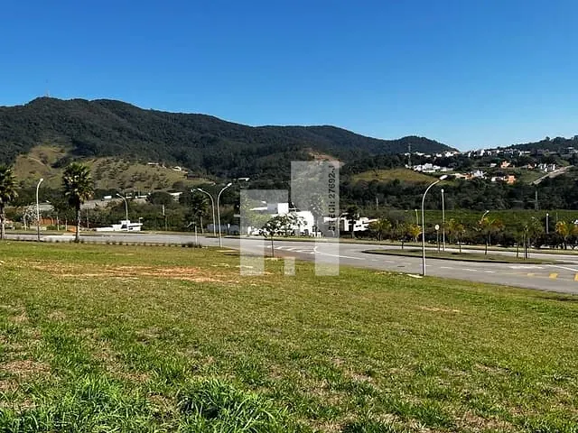 Terreno com 484m², à venda, no bairro Chácara Terra Nova em Jundiaí
