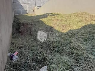 Foto do Terreno-Terreno residencial para venda em Laranjeiras, 150m²