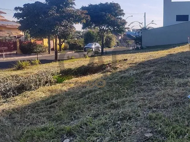 Terreno com 450m², à venda, no bairro Estância das Flores em Jaguariúna