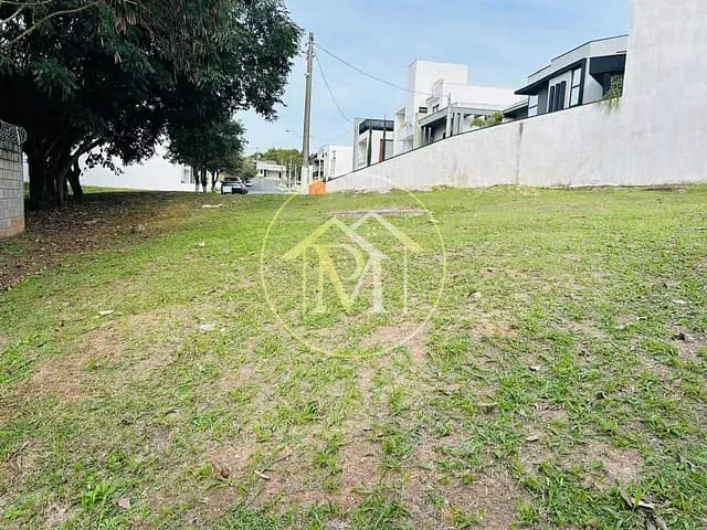 Terreno com 409m², à venda, no bairro Condomínio Residencial Flores em Votorantim