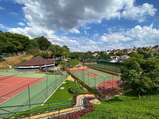 Terreno com 723m², à venda, no bairro Jardim do Golf I em Jandira