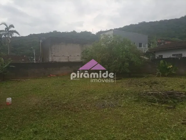 Terreno com 250m², à venda, no bairro Jardim do Sol em Caraguatatuba
