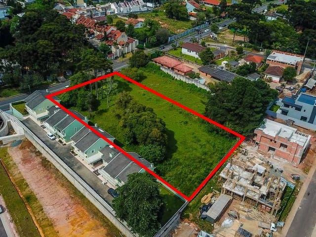 Terreno à venda, no bairro Santa Felicidade em Curitiba