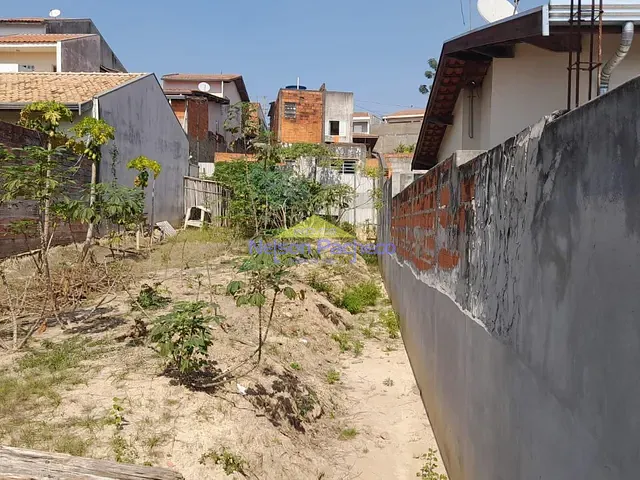 Terreno com 168m², à venda, no bairro Residencial Flamboyant em Capivari