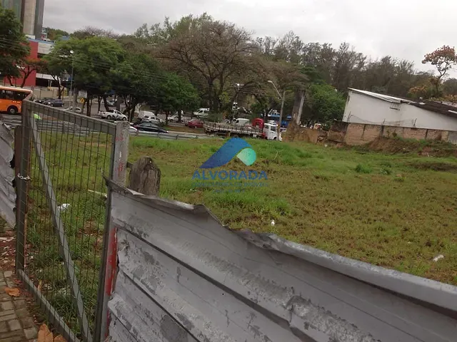 Terreno com 2644m², à venda, no bairro Jardim São Dimas em São José dos Campos