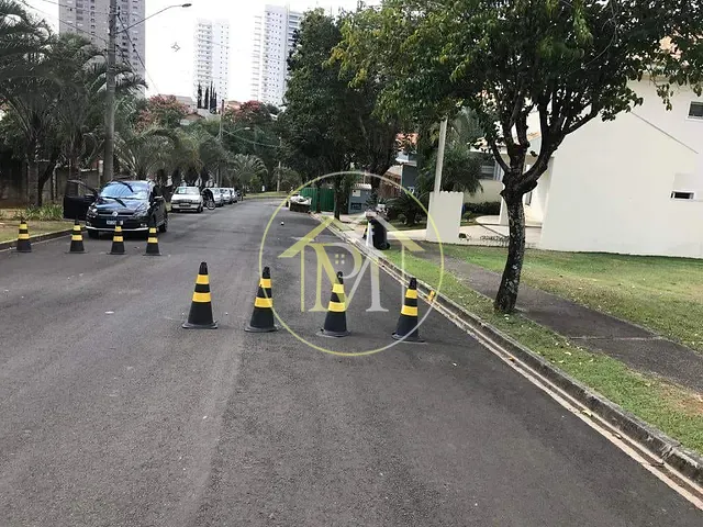 Terreno com 360m², à venda, no bairro Parque Campolim em Sorocaba