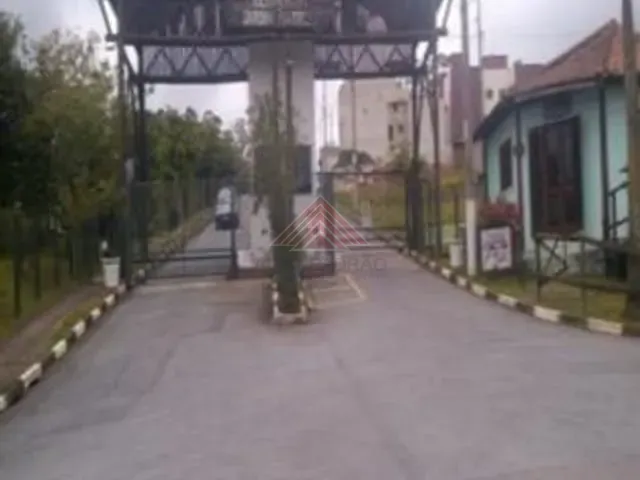 Terreno à venda, no bairro Parque São Vicente em Mauá