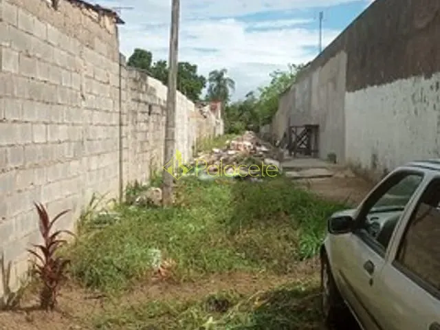 Terreno com 400m², à venda, no bairro Areao em Taubaté