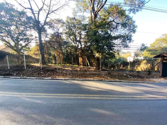 Terreno com 2334m², à venda, no bairro Parque Frondoso em Cotia
