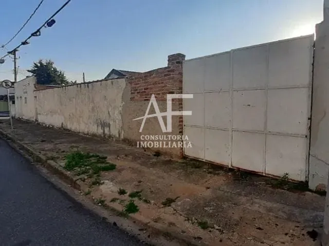 Terreno com 270m², à venda, no bairro Vila Jaboticabeira em Taubaté